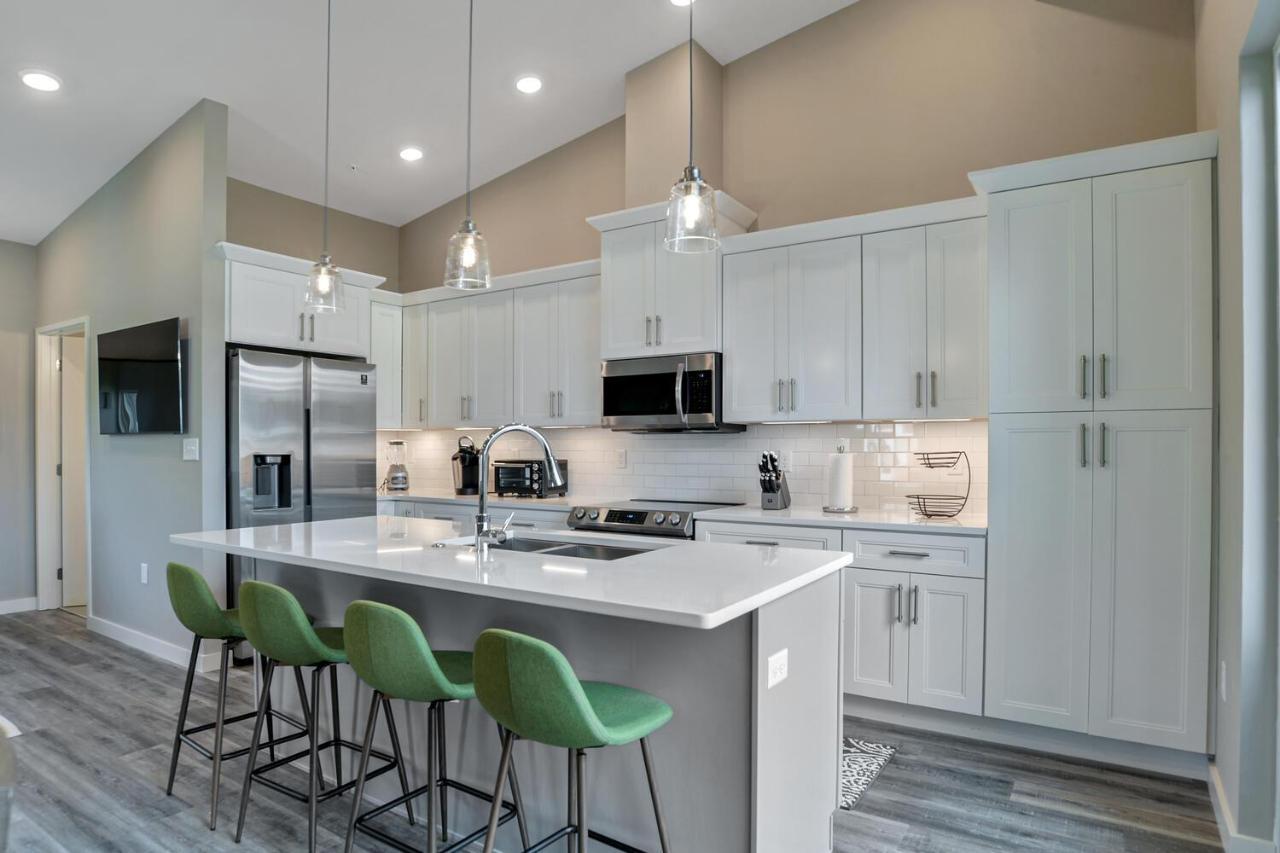 Marvelous South Slope Townhome With Rooftop Terrace Unit 92 Holiday home Asheville